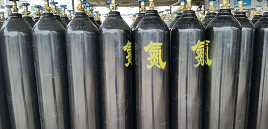 交城氣體公司：使用工業(yè)氧氣、乙炔要注意什么？